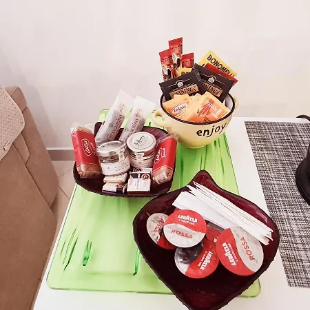 La Gioiosa アパート ナポリ